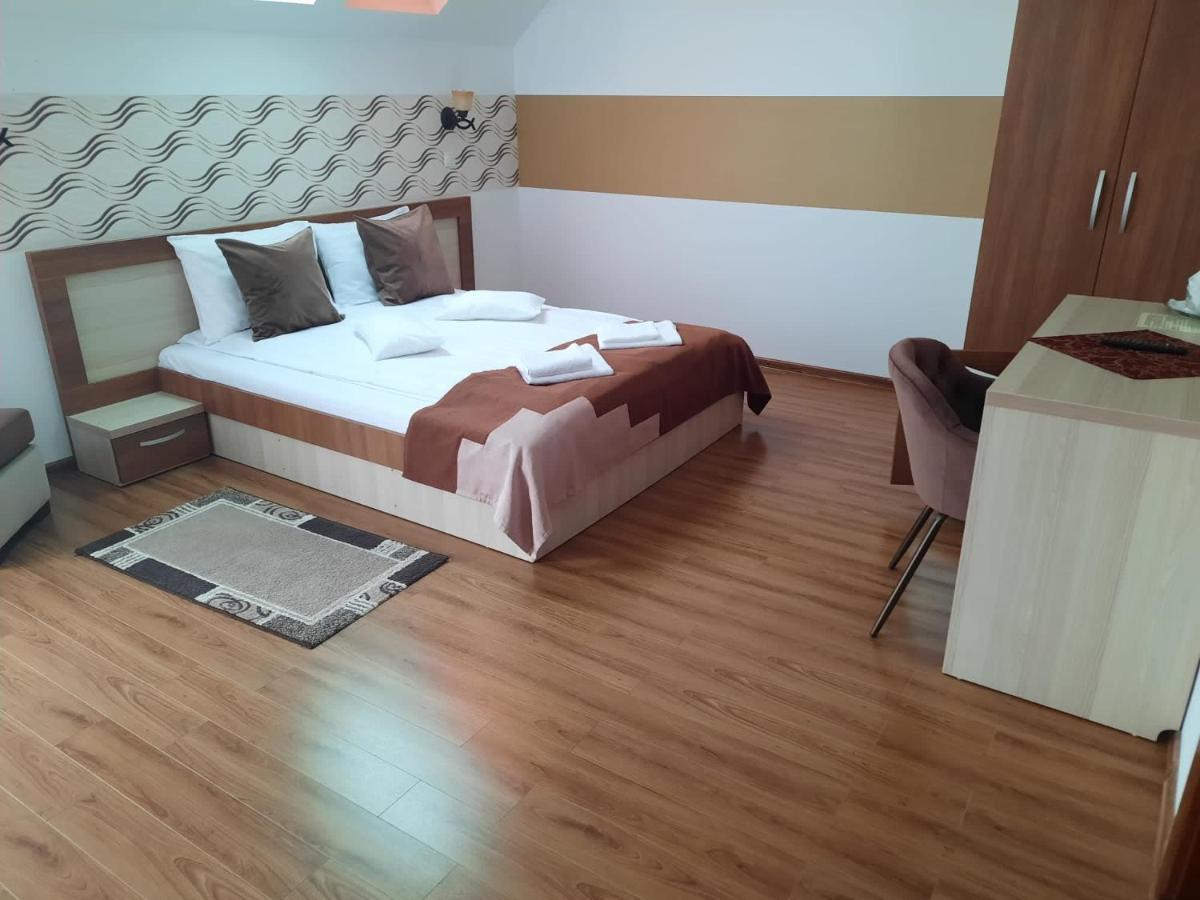 Villa Prestige Sovata Bagian luar foto